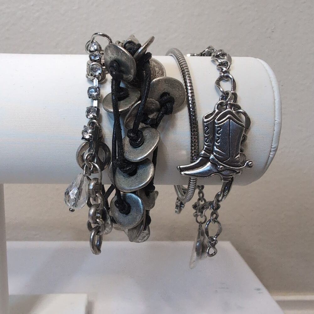 Western Charm And Beaded Silver Tone Bracelet Set